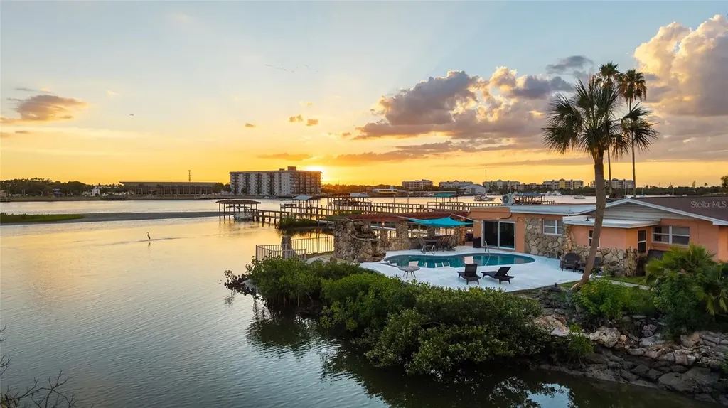 2 Richmond Drive New Smyrna Beach FL 32169