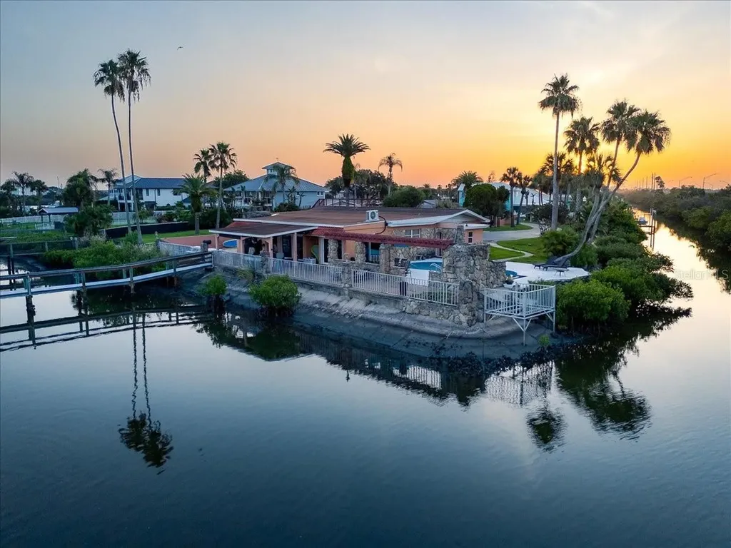 2 Richmond Drive New Smyrna Beach FL 32169
