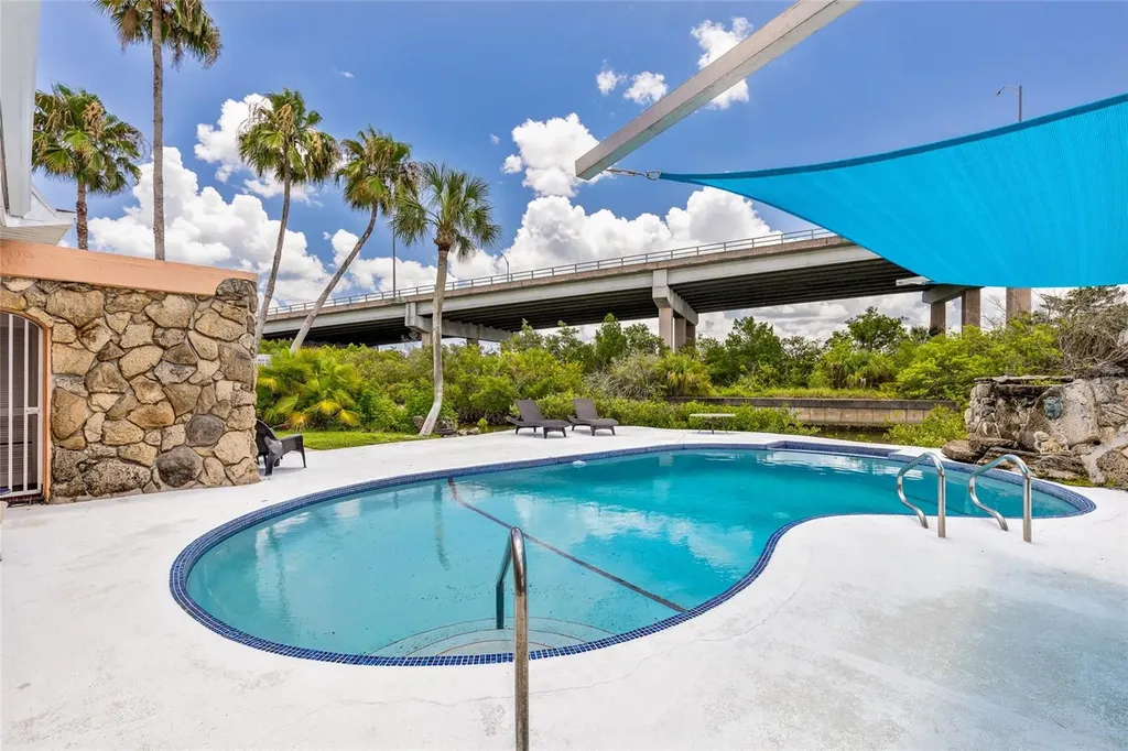 2 Richmond Drive New Smyrna Beach FL 32169