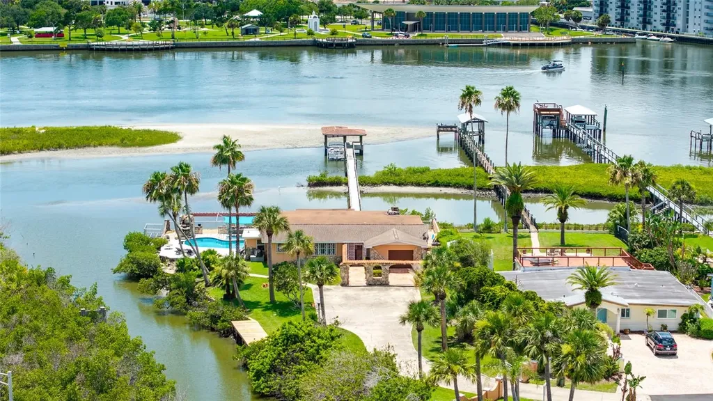 2 Richmond Drive New Smyrna Beach FL 32169