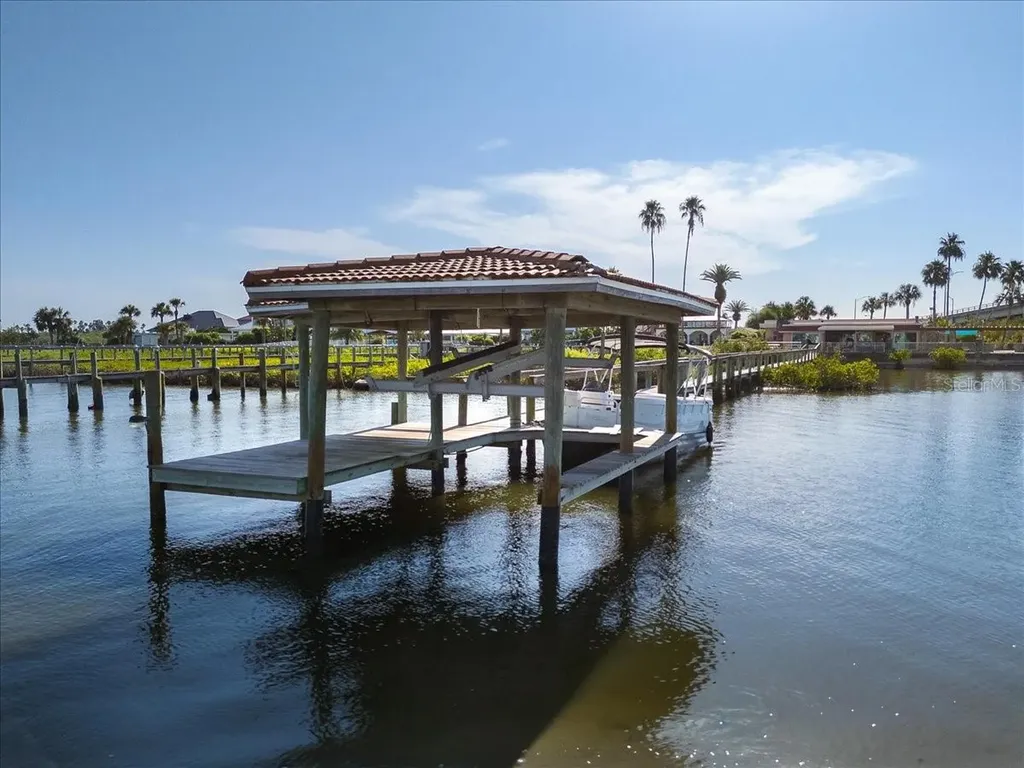 2 Richmond Drive New Smyrna Beach FL 32169