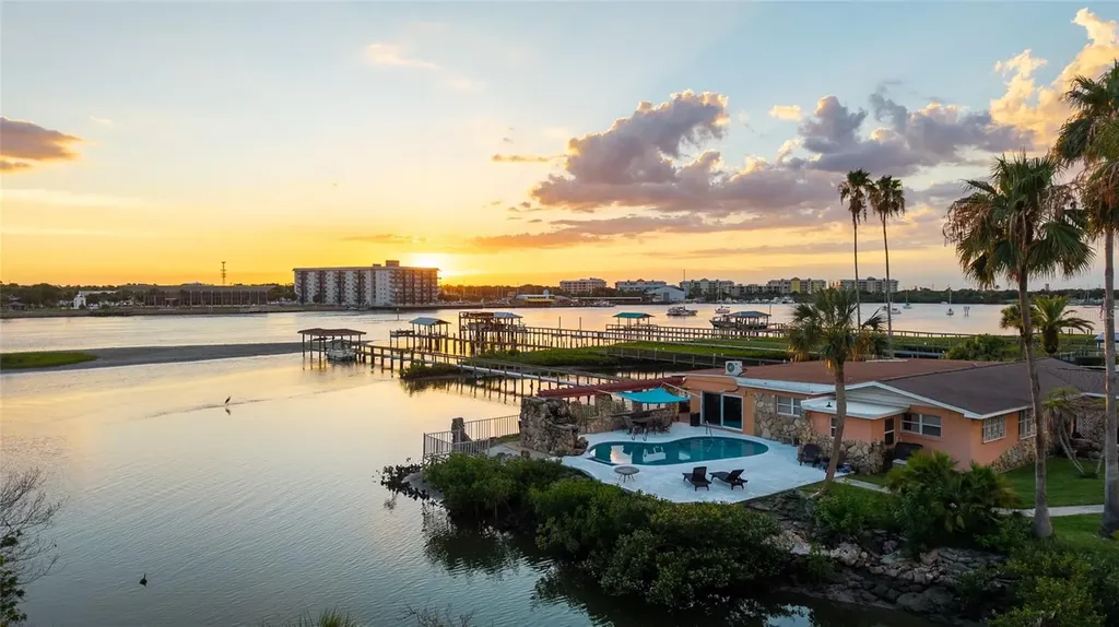 2 Richmond Drive New Smyrna Beach FL 32169