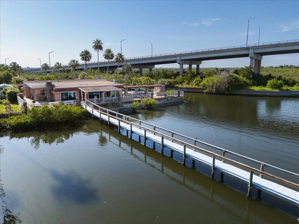2 Richmond Drive New Smyrna Beach FL 32169
