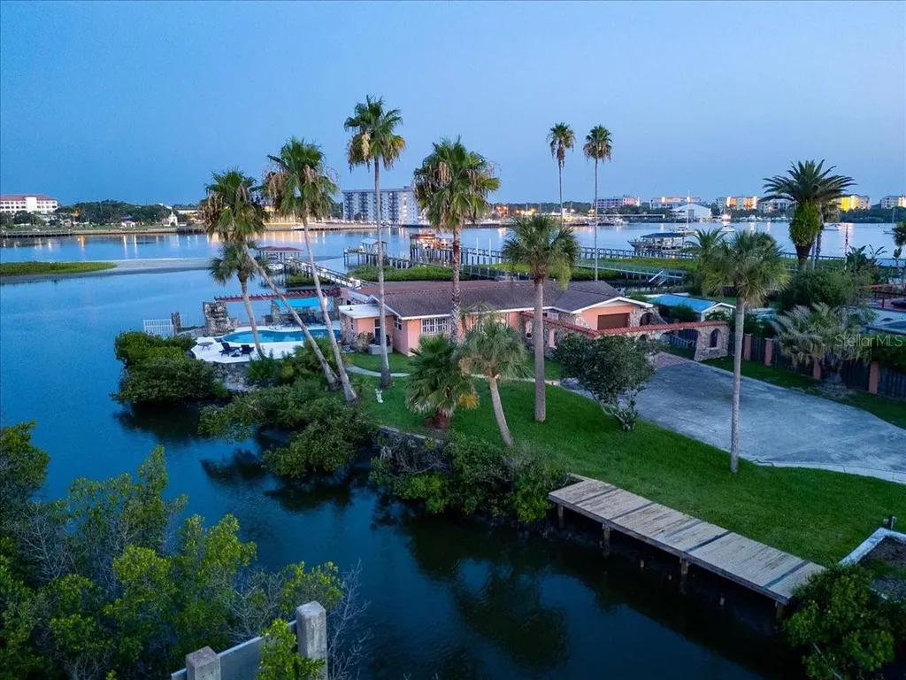 2 Richmond Drive New Smyrna Beach FL 32169