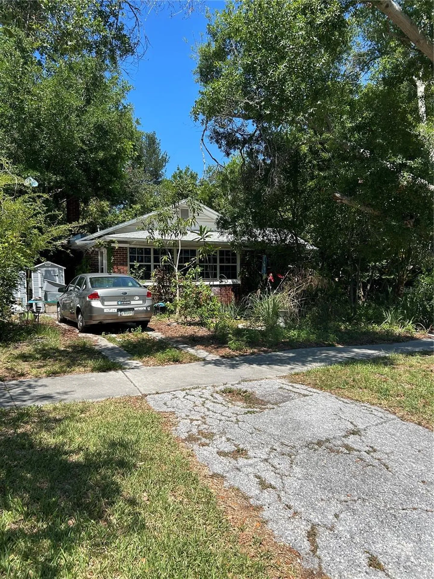 2720 Bayside Drive S St Petersburg FL 33705