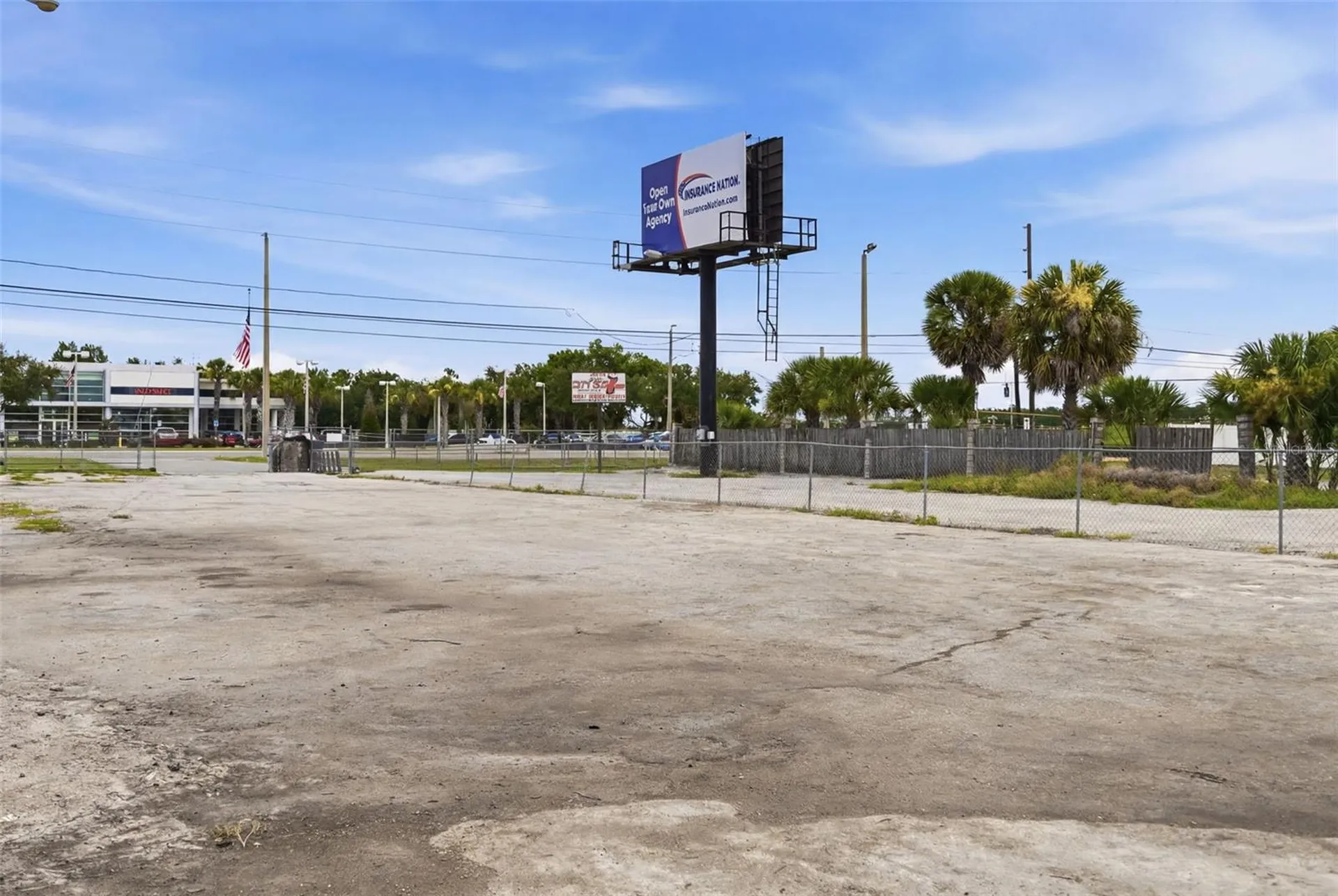 8710 E Colonial Drive Orlando FL 32817