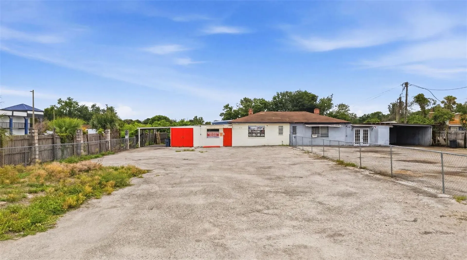 8710 E Colonial Drive Orlando FL 32817