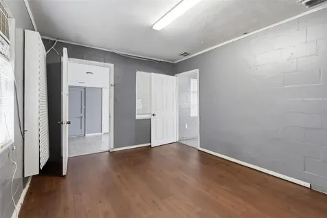 8710 E Colonial Drive Orlando FL 32817
