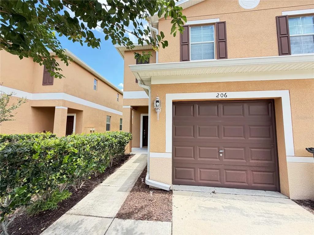 206 Scaton Way Davenport FL 33897