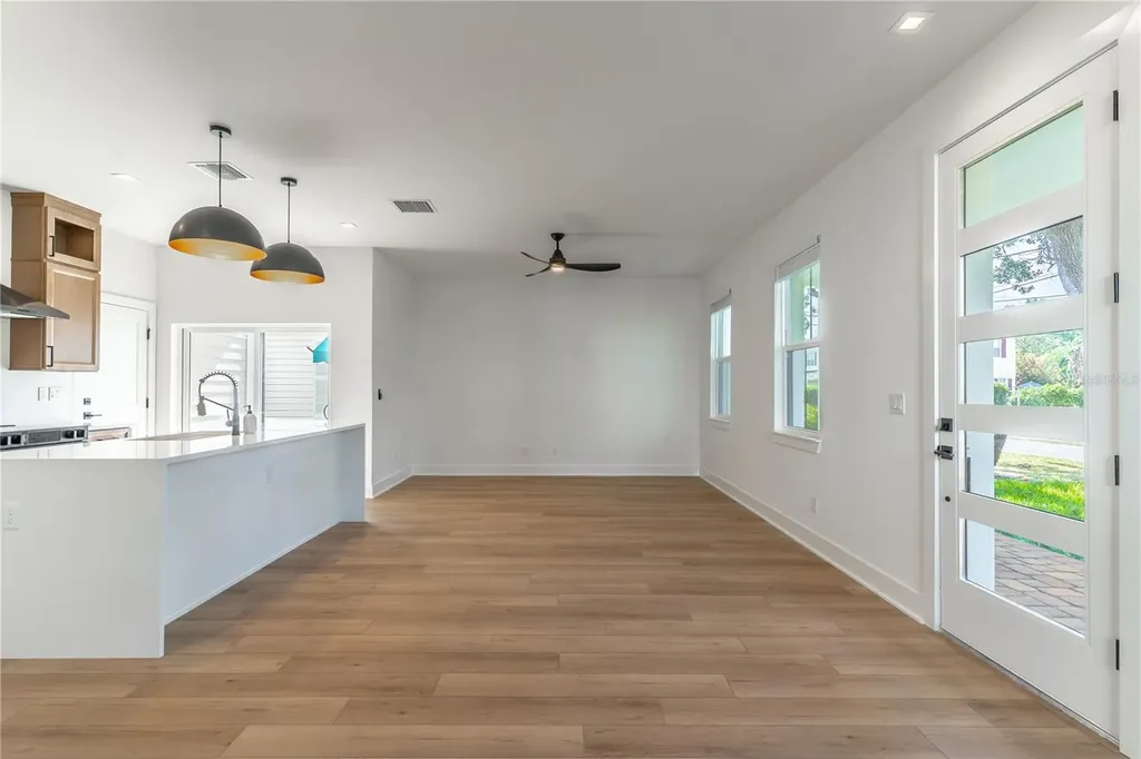 1317 Weber Street Orlando FL 32803