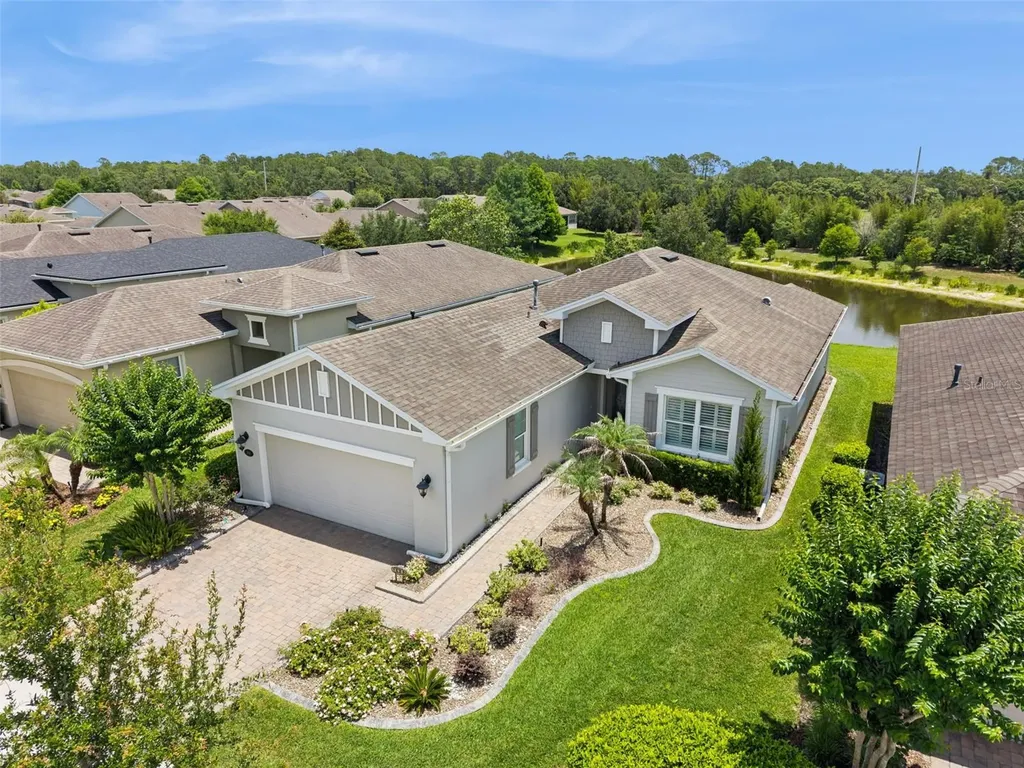 1689 Victoria Gardens Drive Deland FL 32724