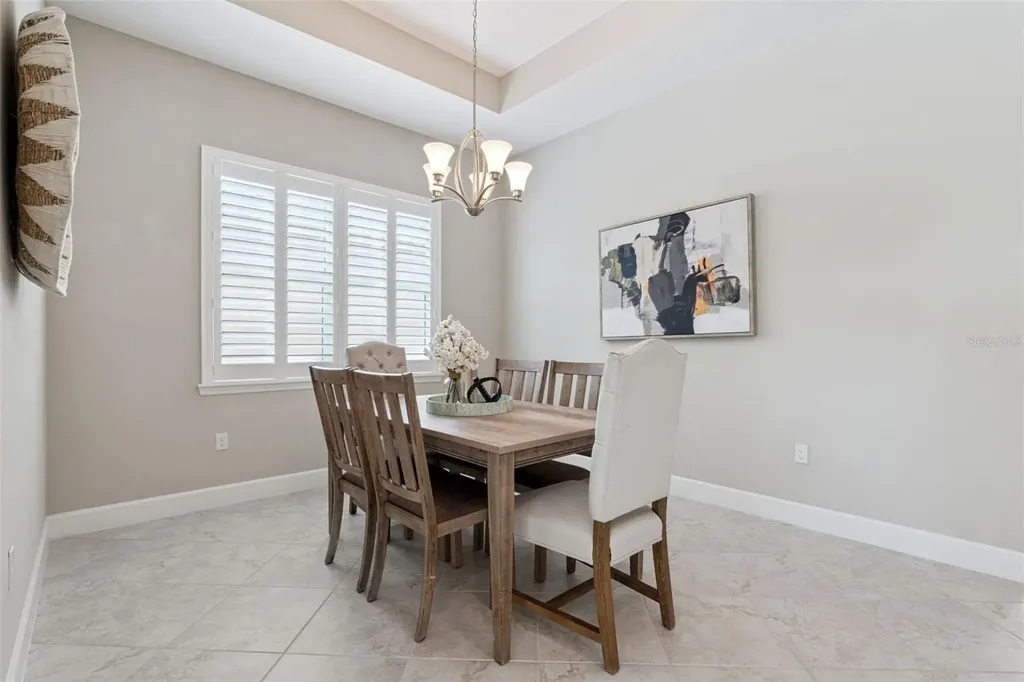 1689 Victoria Gardens Drive Deland FL 32724
