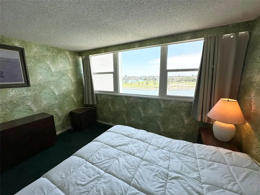 450 Treasure Island Causeway Treasure Island FL 33706