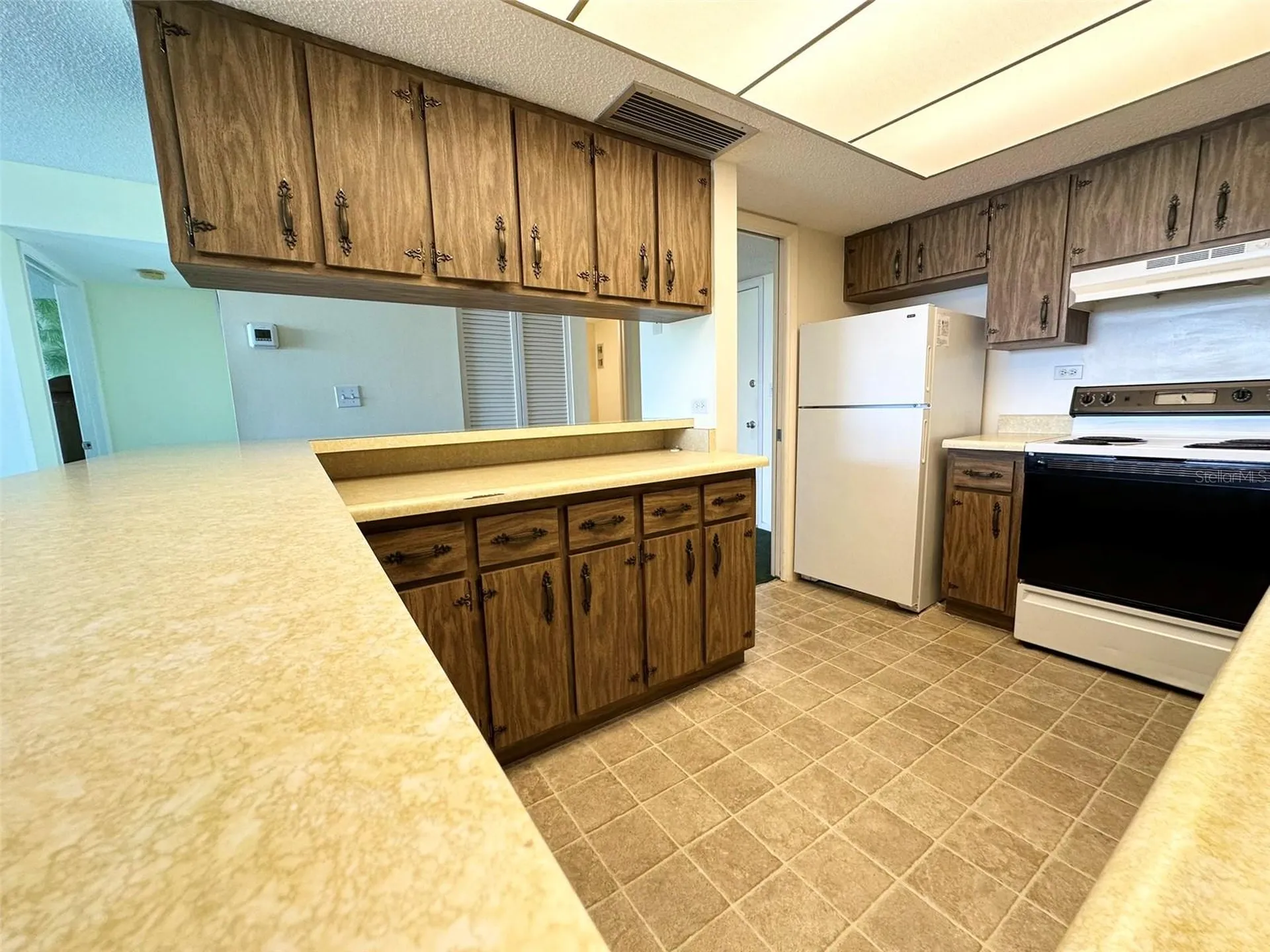 450 Treasure Island Causeway Treasure Island FL 33706