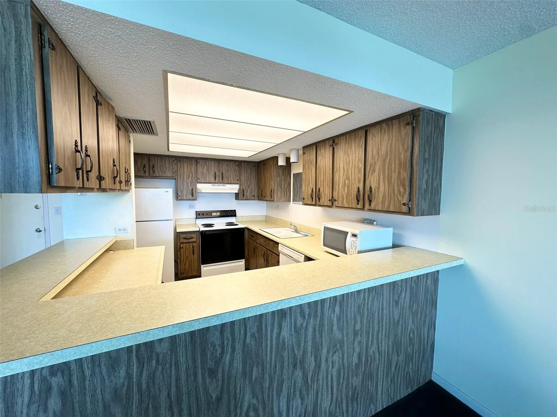 450 Treasure Island Causeway Treasure Island FL 33706
