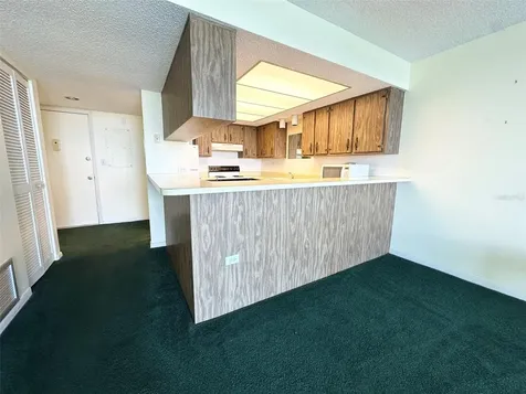 450 Treasure Island Causeway Treasure Island FL 33706