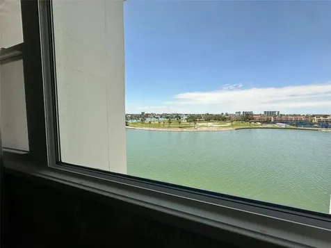 450 Treasure Island Causeway Treasure Island FL 33706