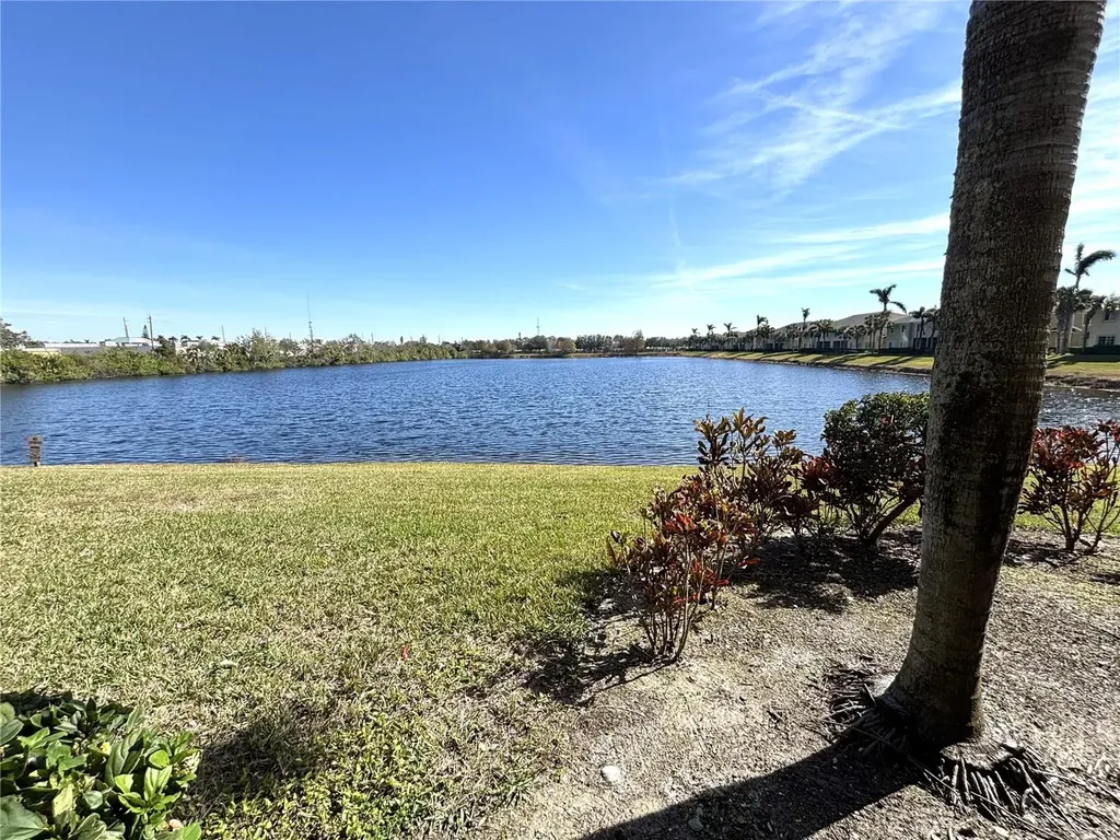 3825 45th Terrace W Bradenton FL 34210