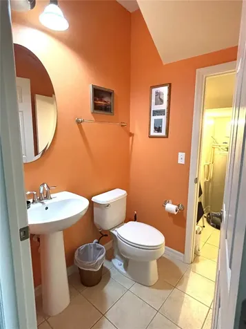 3825 45th Terrace W Bradenton FL 34210