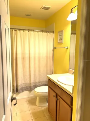 3825 45th Terrace W Bradenton FL 34210