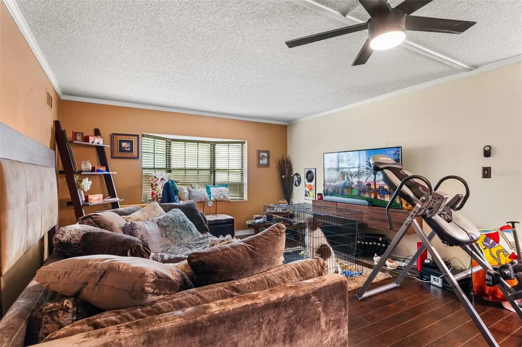 100 E Oak Terrace Drive Leesburg FL 34748