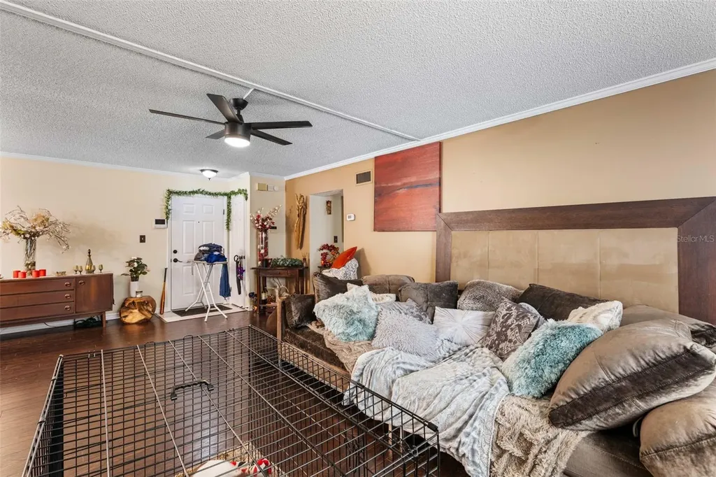 100 E Oak Terrace Drive Leesburg FL 34748