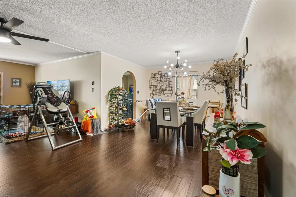 100 E Oak Terrace Drive Leesburg FL 34748