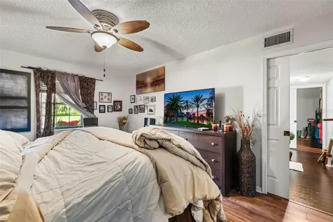 100 E Oak Terrace Drive Leesburg FL 34748