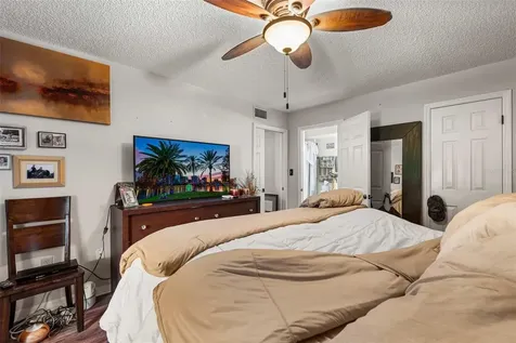 100 E Oak Terrace Drive Leesburg FL 34748