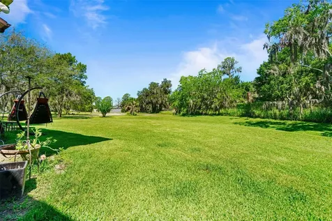 100 E Oak Terrace Drive Leesburg FL 34748