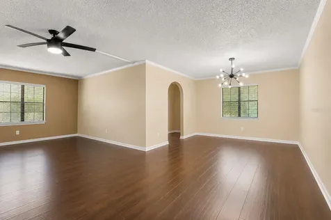 100 E Oak Terrace Drive Leesburg FL 34748