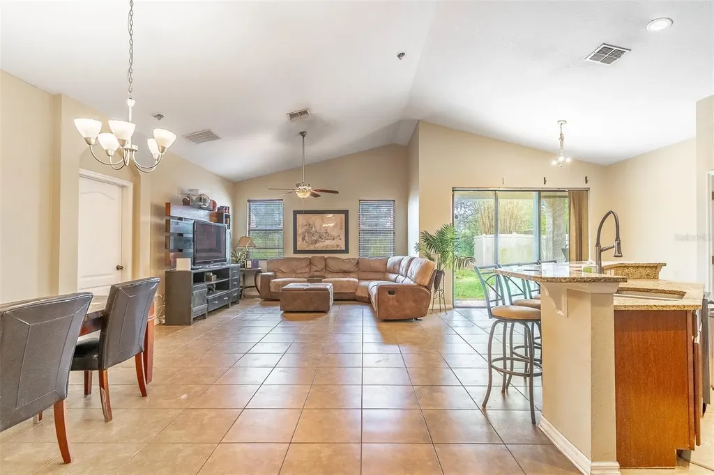 9907 Armando Circle Orlando FL 32825