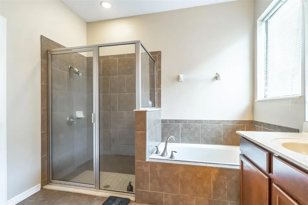 9907 Armando Circle Orlando FL 32825