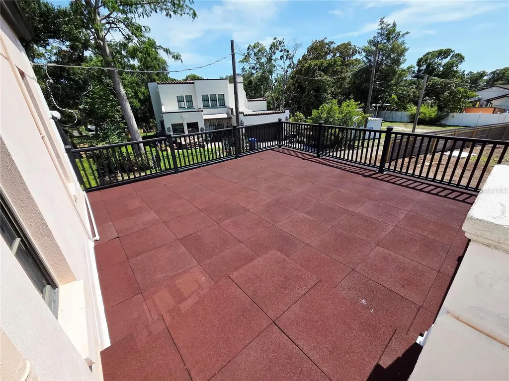 411 72nd Street S St Petersburg FL 33707