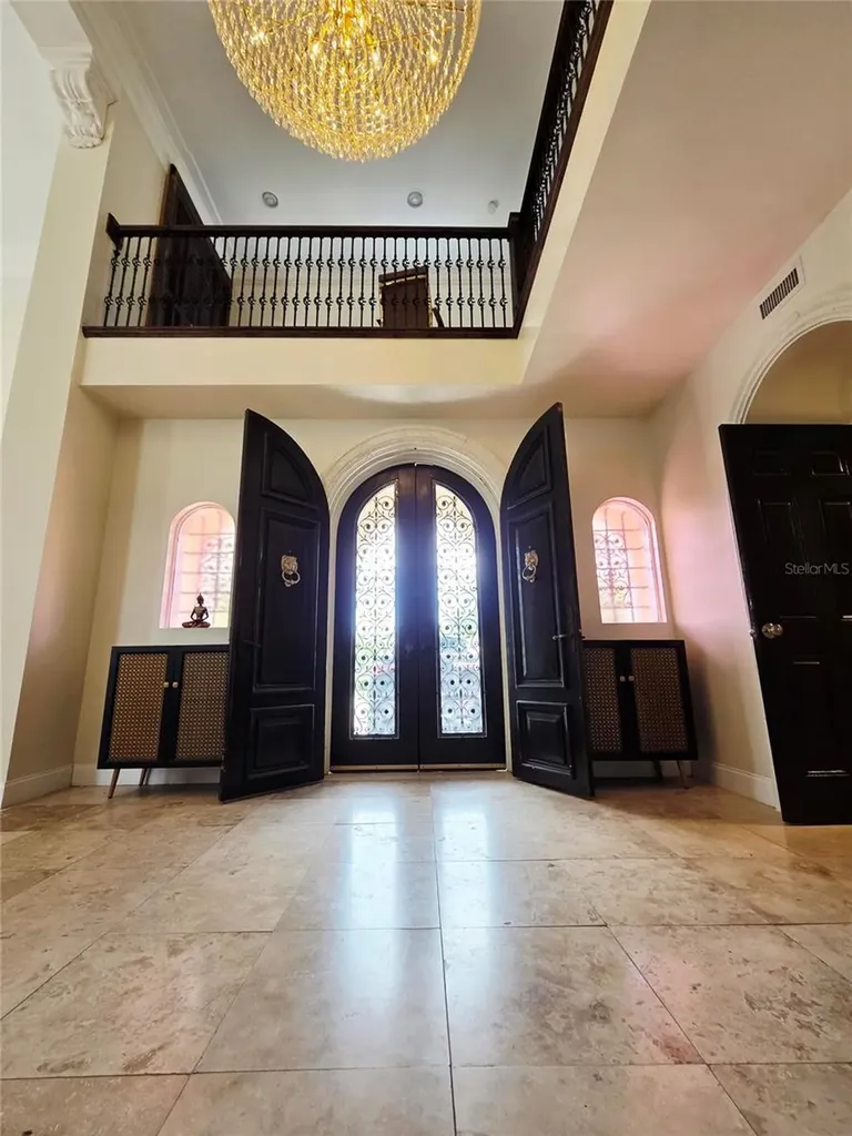 411 72nd Street S St Petersburg FL 33707