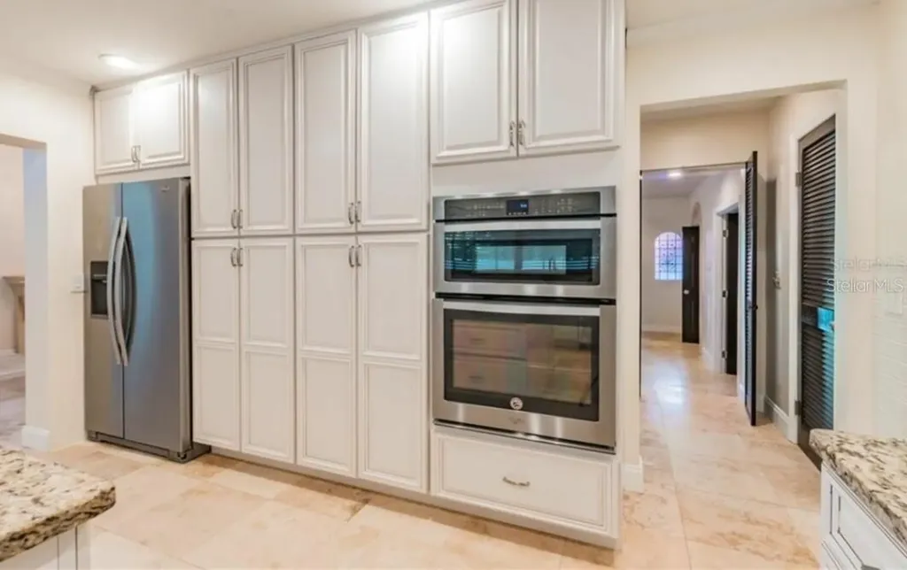 411 72nd Street S St Petersburg FL 33707