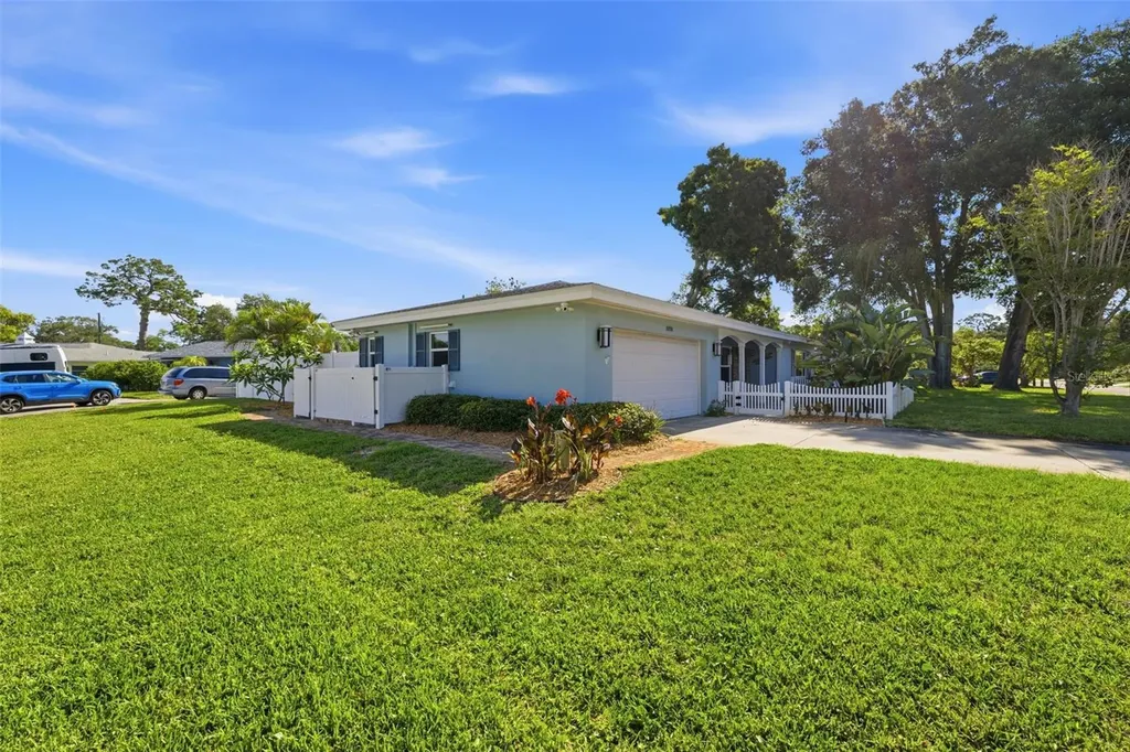 3733 Harbor Heights Drive Largo FL 33774