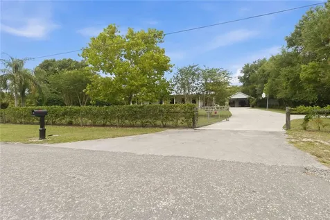 3050 S Indiana Avenue St Cloud FL 34769