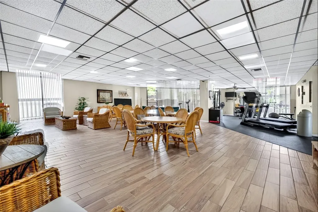 6365 Bahia Del Mar Boulevard St Petersburg FL 33715