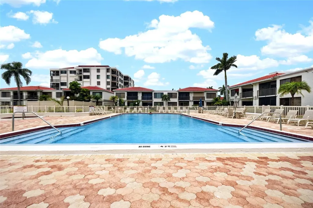 6365 Bahia Del Mar Boulevard St Petersburg FL 33715