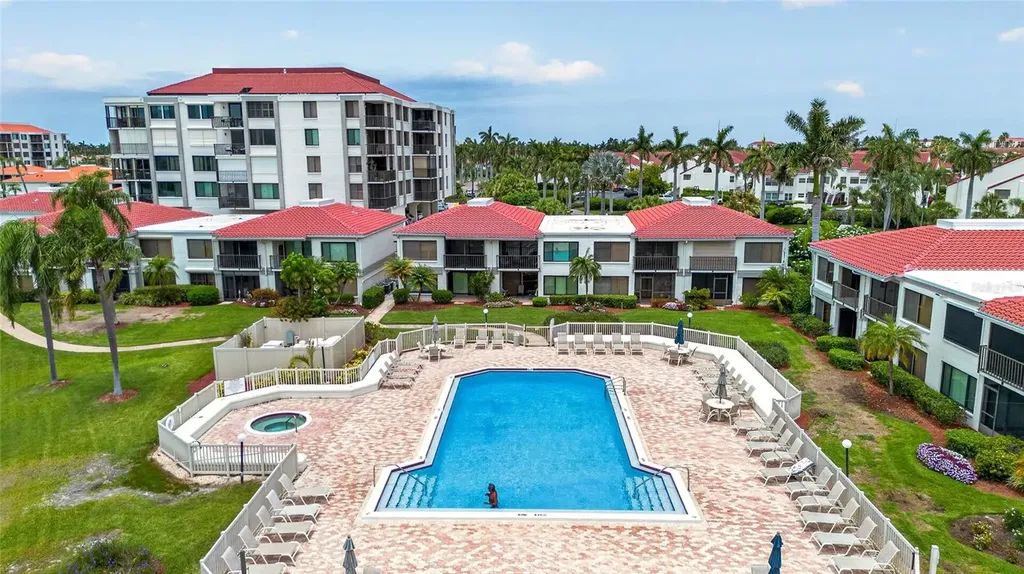6365 Bahia Del Mar Boulevard St Petersburg FL 33715