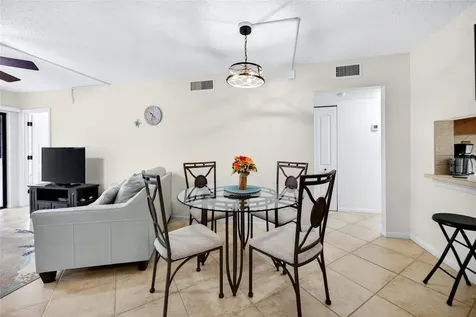 6365 Bahia Del Mar Boulevard St Petersburg FL 33715
