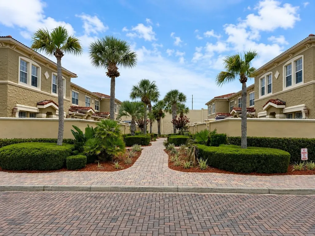3008 Bella Vista Drive Davenport FL 33897