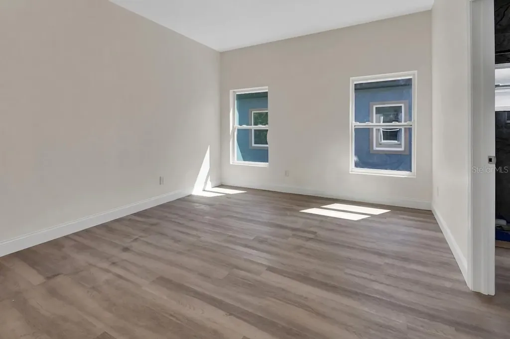 558 Wallace Street Daytona Beach FL 32114