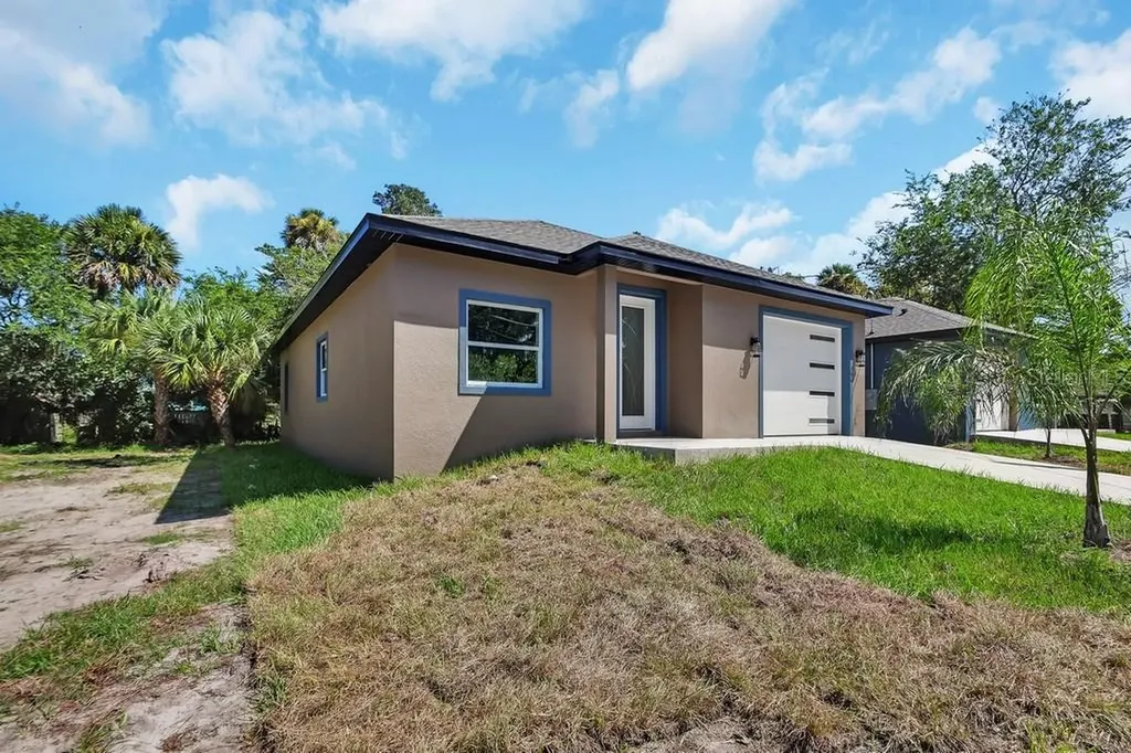 558 Wallace Street Daytona Beach FL 32114