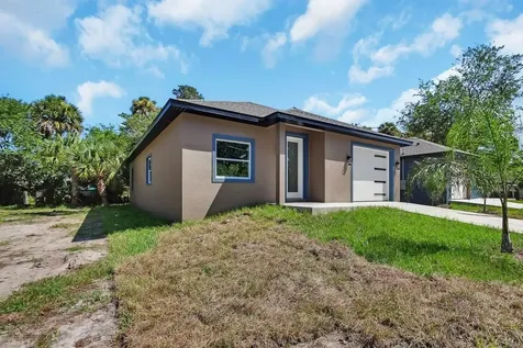 558 Wallace Street Daytona Beach FL 32114