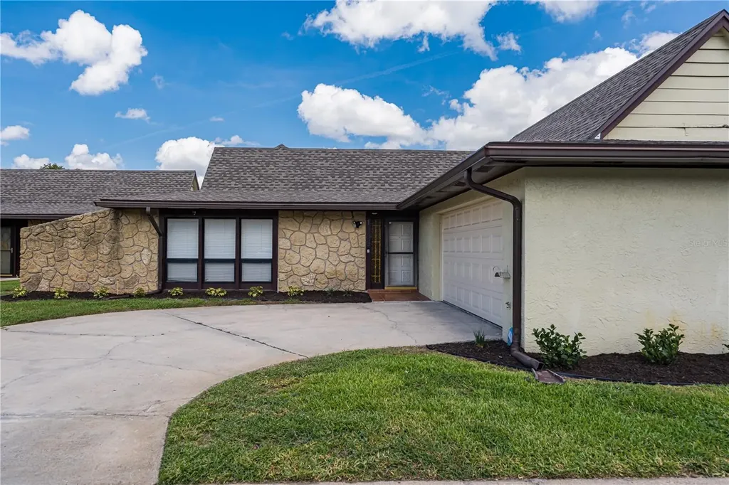 1408 Magellan Circle Orlando FL 32818