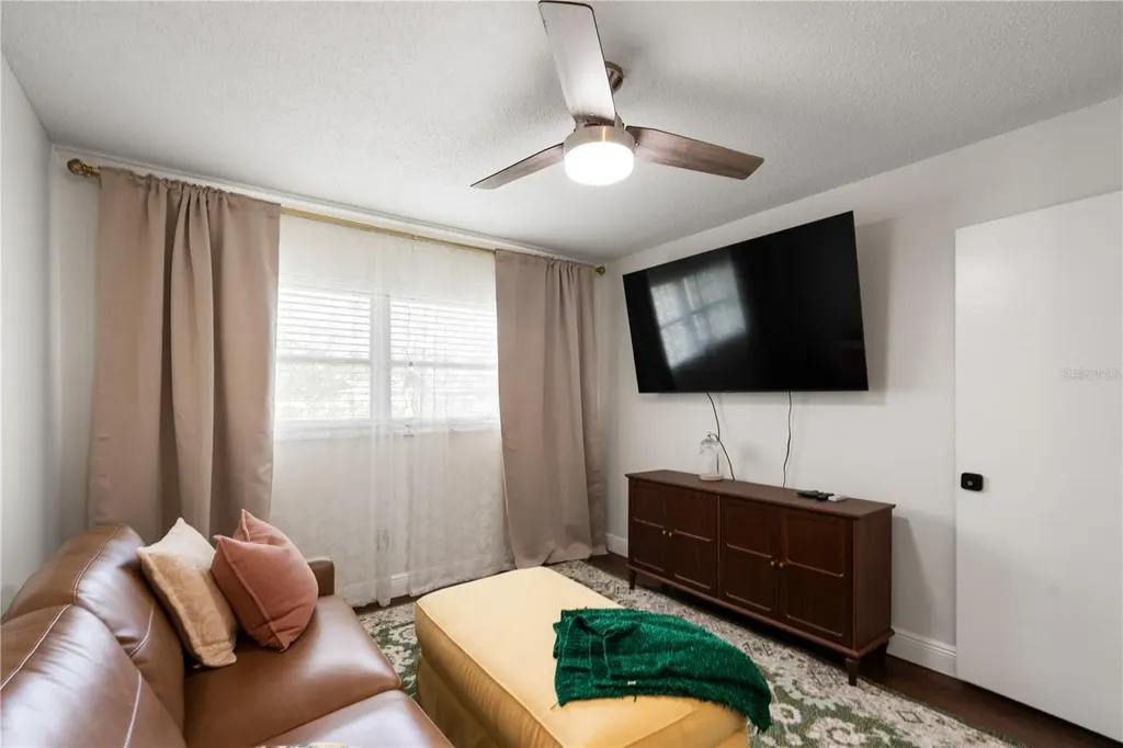 1408 Magellan Circle Orlando FL 32818