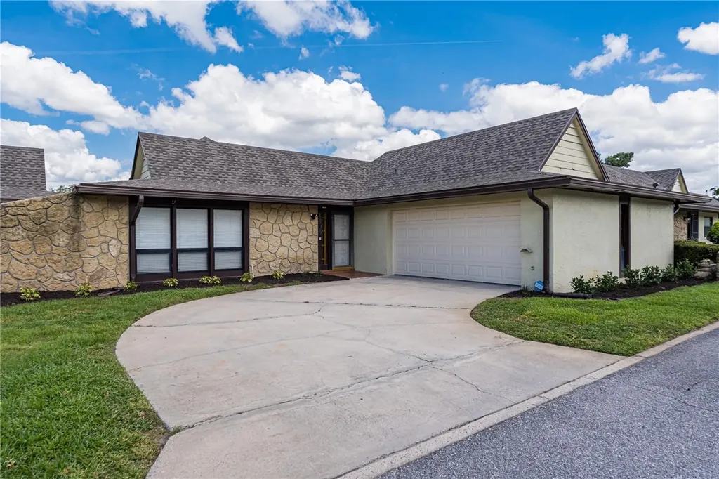 1408 Magellan Circle Orlando FL 32818