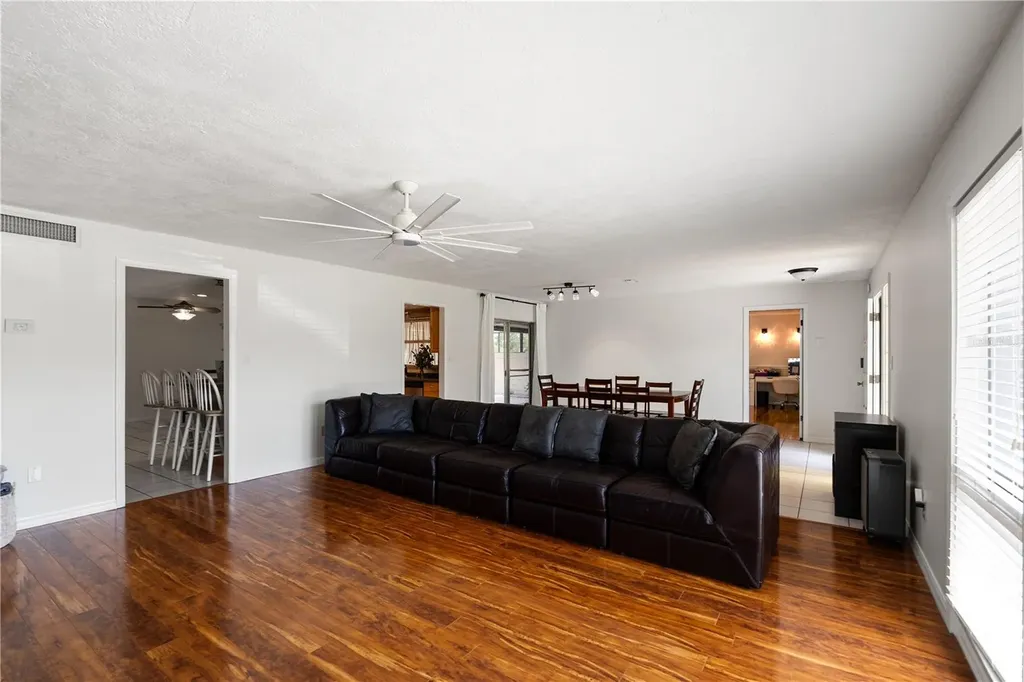 1408 Magellan Circle Orlando FL 32818